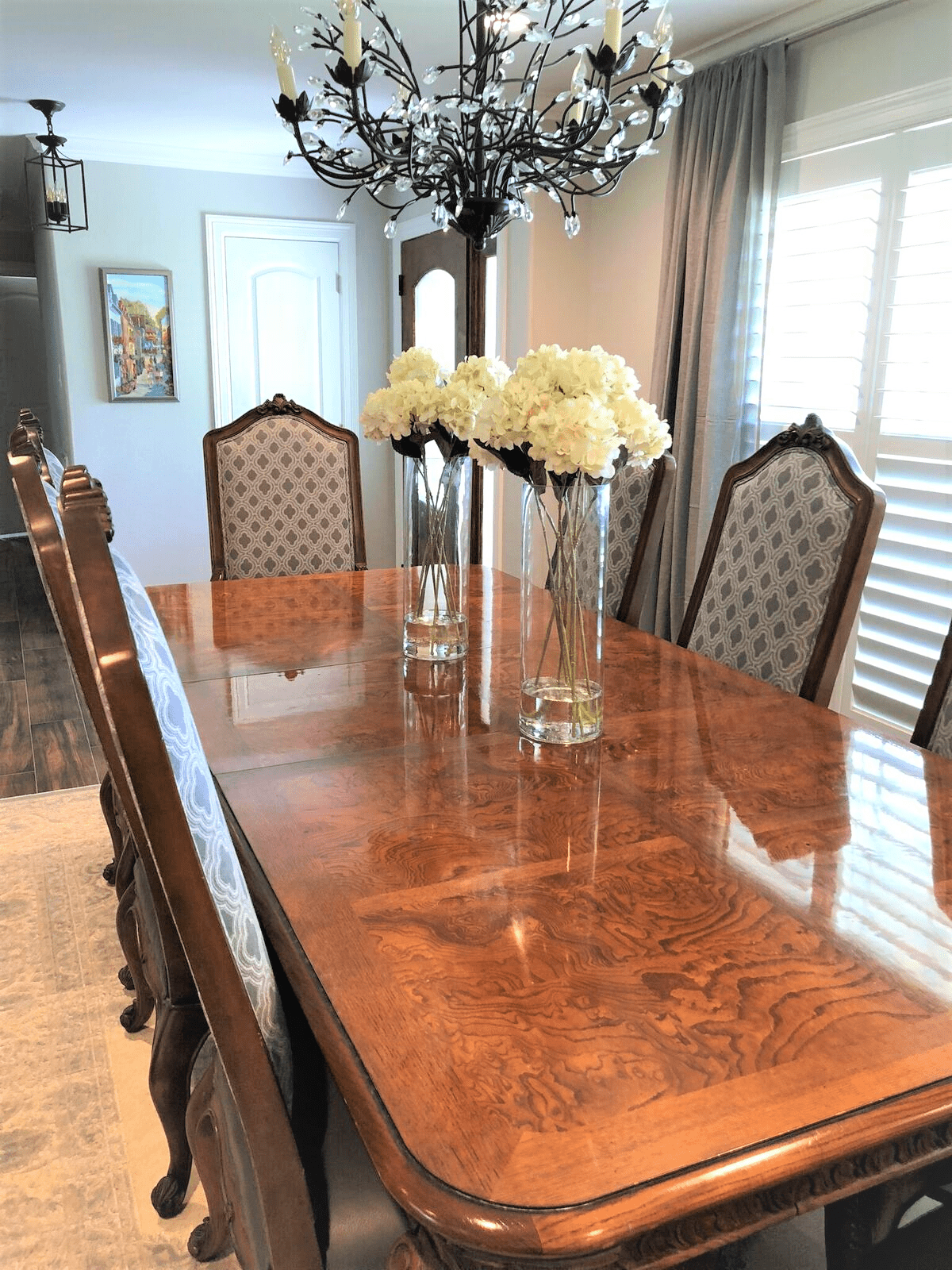 Mixing Traditional Furniture With Modern Day Style