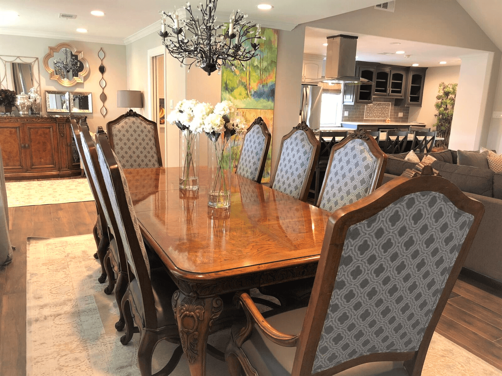 Mixing Traditional Furniture With Modern Day Style