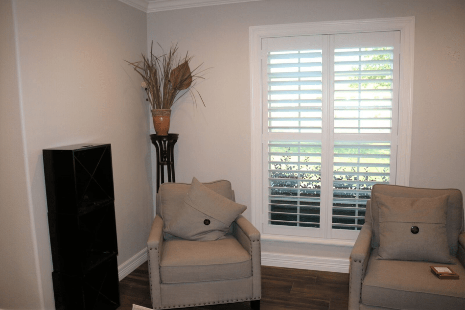 Mixing Traditional Furniture With Modern Day Style