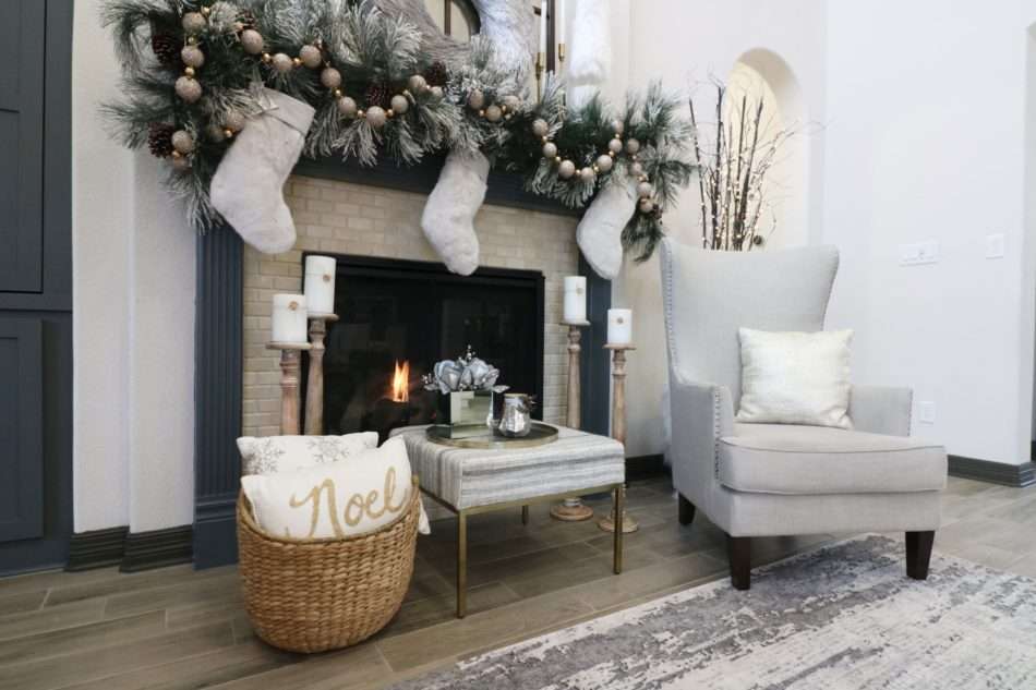Styling Small Spaces for Christmas