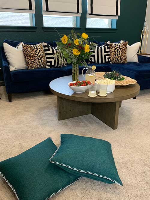 Why You Deserve A Navy Blue Sofa, Decorating Ideas With Navy Blue Sofa