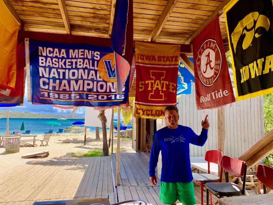 Elvis’s Beach Bar at Sandy Ground