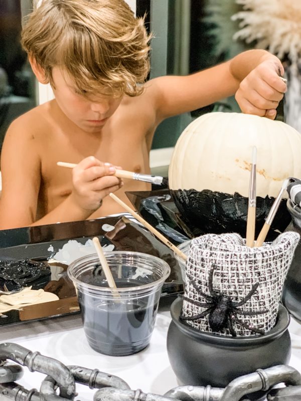 MRI, Melissa Roberts Interiors, Houston Interior Designer, Houston Interior Design, 2019 Fall Family Traditions, Fall Traditions, Easy Fall Treats, Easy Fall Decorations, Thanksgiving Traditions, Traditions for the Family 2019, Fall Family Activities 2019, Pumpkin Carving Contest, Thankful Bowl, Fall Football, Homemade Potpourri, Halloween Treats, homemade fall treats, fall food, Halloween food, DIY string pumpkin, Football Party, Pumpkin, Harvest, Fall Snack, Fall Potpourri, free printable, thankful card