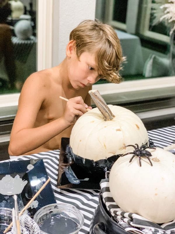 MRI, Melissa Roberts Interiors, Houston Interior Designer, Houston Interior Design, 2019 Fall Family Traditions, Fall Traditions, Easy Fall Treats, Easy Fall Decorations, Thanksgiving Traditions, Traditions for the Family 2019, Fall Family Activities 2019, Pumpkin Carving Contest, Thankful Bowl, Fall Football, Homemade Potpourri, Halloween Treats, homemade fall treats, fall food, Halloween food, DIY string pumpkin, Football Party, Pumpkin, Harvest, Fall Snack, Fall Potpourri, free printable, thankful card