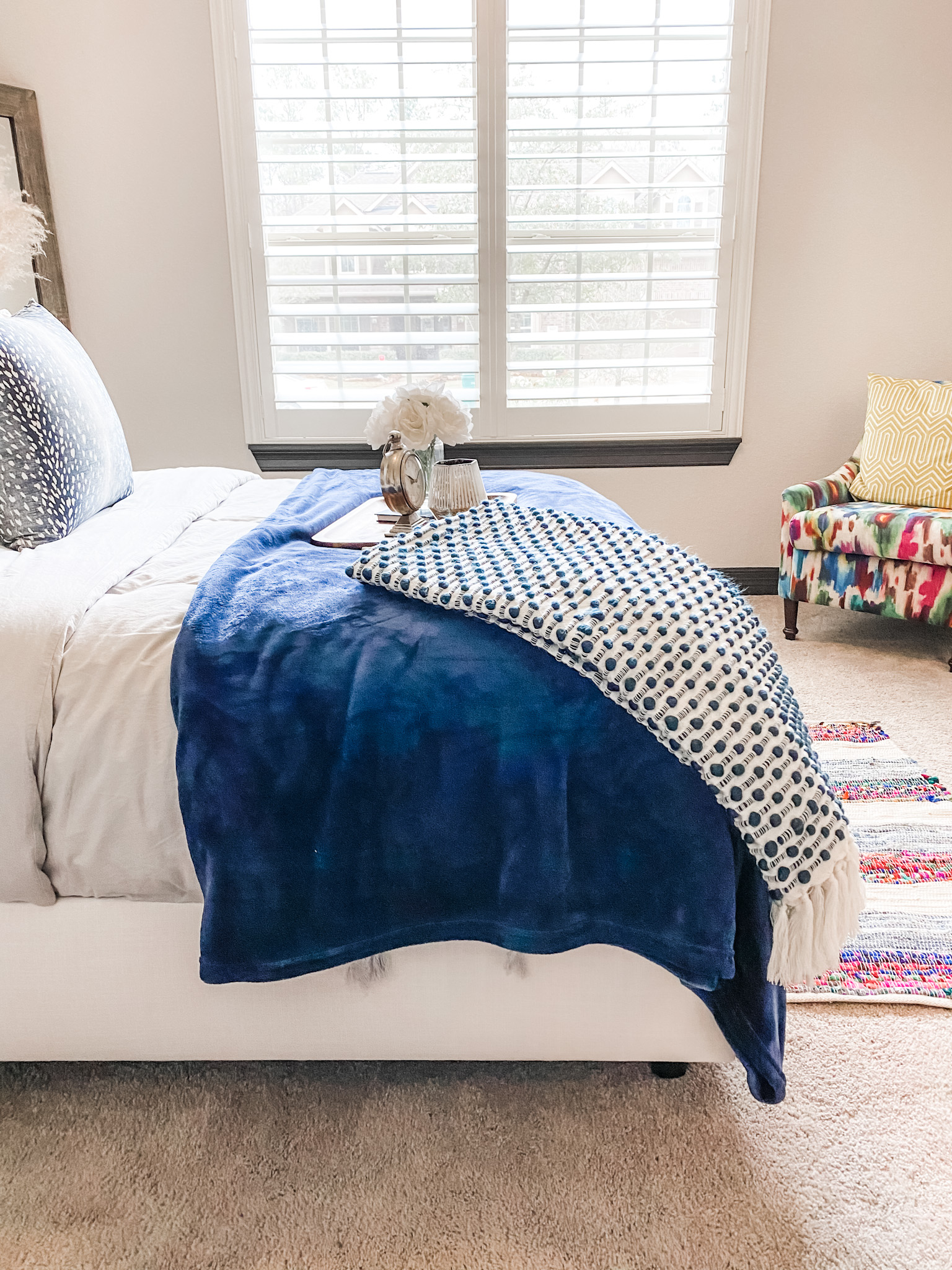 How to Style Your Bed Like a Pro – Melissa Roberts Interiors
