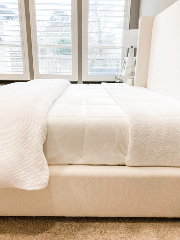 MRI, Melissa Roberts Interiors, Houston Interior Design, Houston Interior Designer, How to Make a Bed Like a Pro, Pottery Barn Bed, Duvet Cover, Pillows, Fur Pillows, Throws, Styling a Bed, Styling a Bed Like a Pro, How to Style a Bed, How to Style a Bed Like a Pro, Affordable Sheets, Affordable Bedding, Chic Quilts, Quilts, Pillow Covers, Pillow Sizing for a bed, Hospital Corners, Pillow Sizing Guide, how to add an accent color to your bedroom, adding an accent color, accent color Throw blanket, 2020, classic blue, color of the year 2020, navy, navy blanket, navy throw blanket