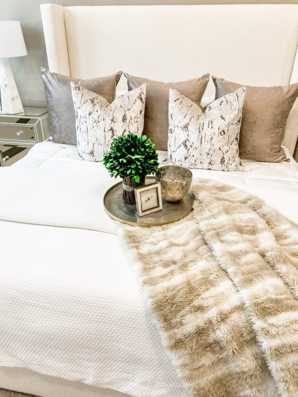 How to Style Your Bed Like a Pro – Melissa Roberts Interiors