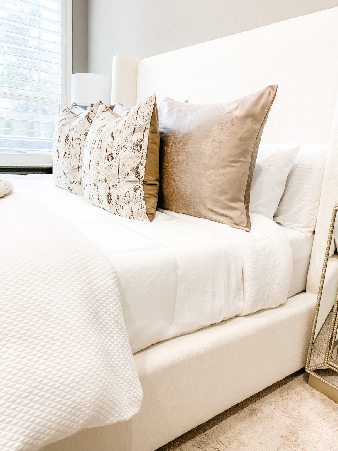 How to Style Your Bed Like a Pro – Melissa Roberts Interiors
