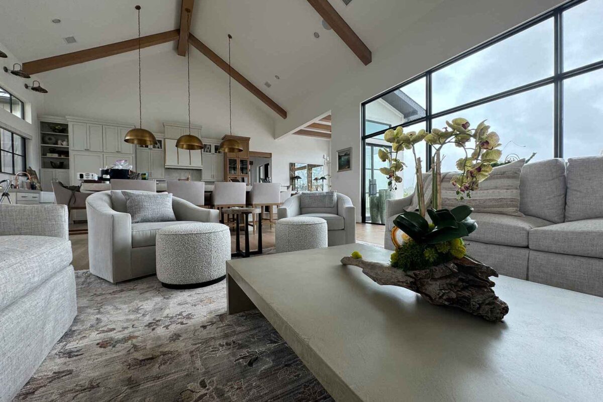 San Peppy Circle - Interior Styling