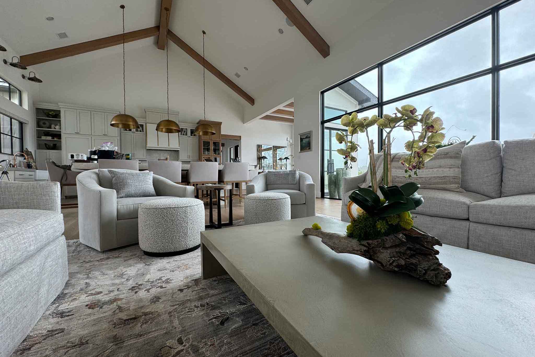 San Peppy Circle - Interior Styling